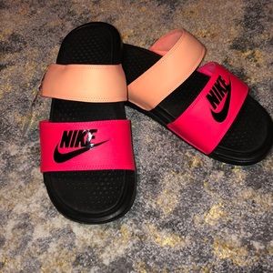 Nike slides